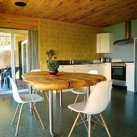 Golden Bay Hideaway Villa Takaka Exterior photo