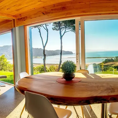 Golden Bay Hideaway Villa Takaka Exterior photo